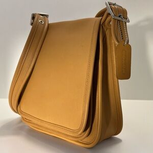 Coach Classic Legacy Studio Flap Light Tan Leather Crossbody 9145